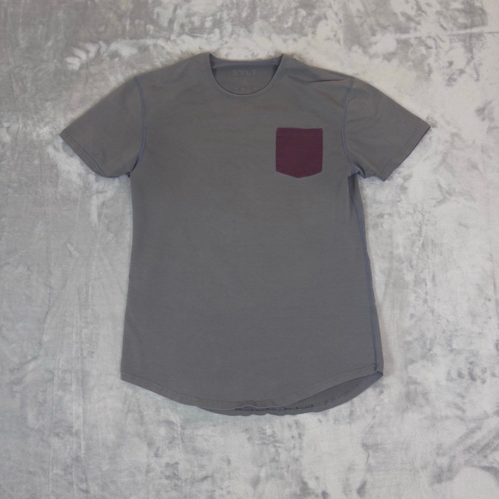 BYLT Drop Cut Lux T-Shirt Mens M Grey Burgundy Pocket Short Sleeve Crew Neck